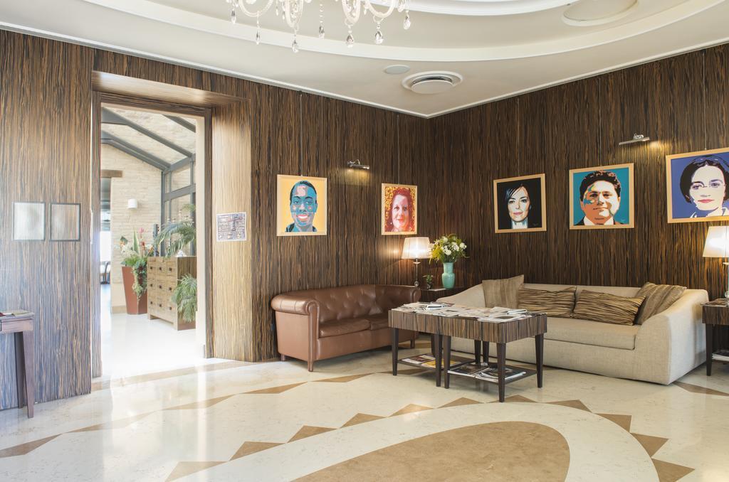 Gallery Hotel Recanati Exterior photo